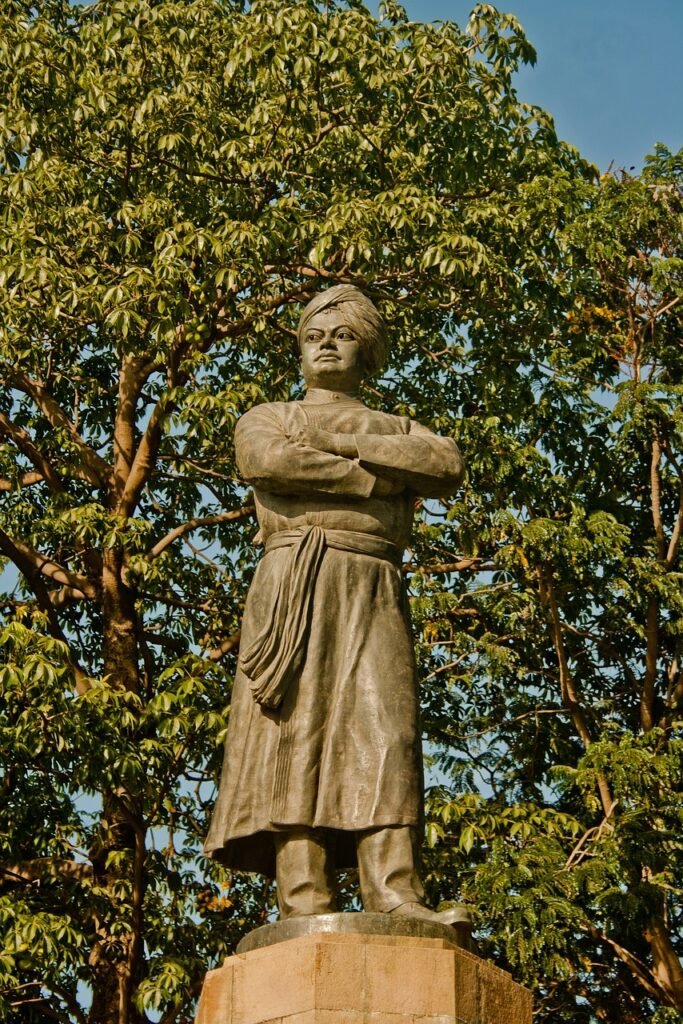 swami vivekanand, statue, india-390778.jpg