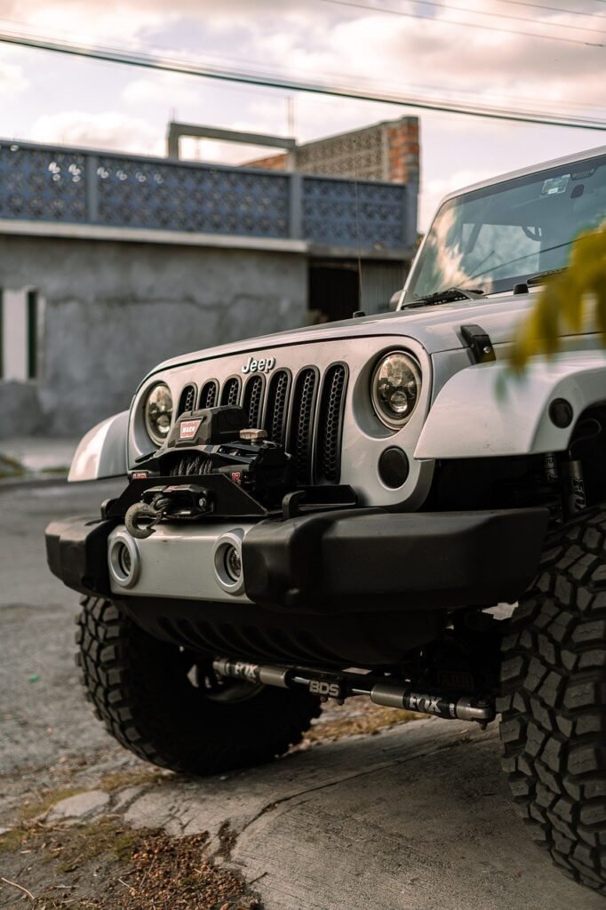 jeep, urban, nature-7853620.jpg